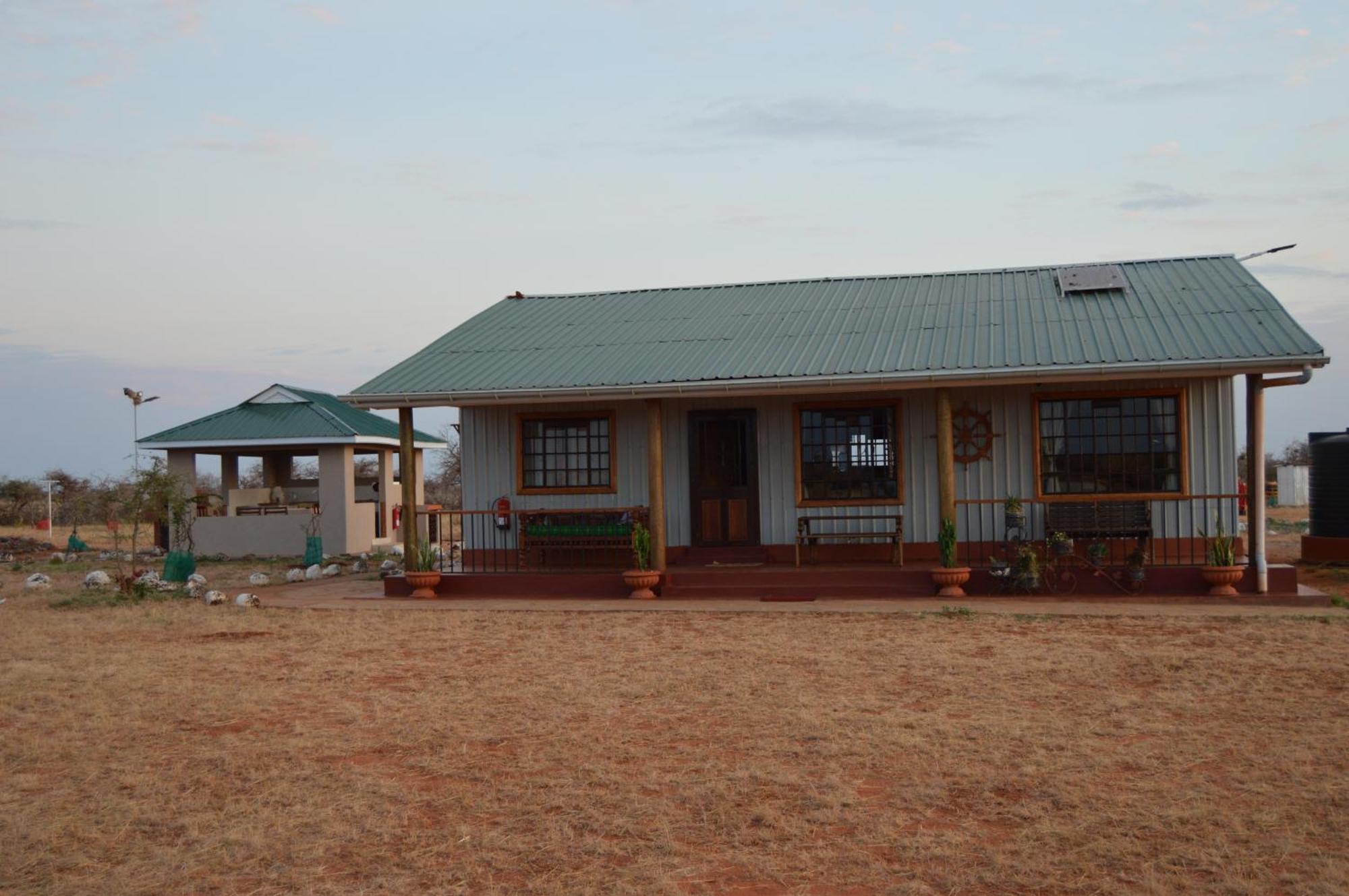Wild Amboseli Ndovu Cottage. Exterior foto